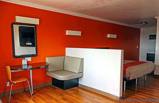 Motel 6-Vista, Ca ภายนอก รูปภาพ